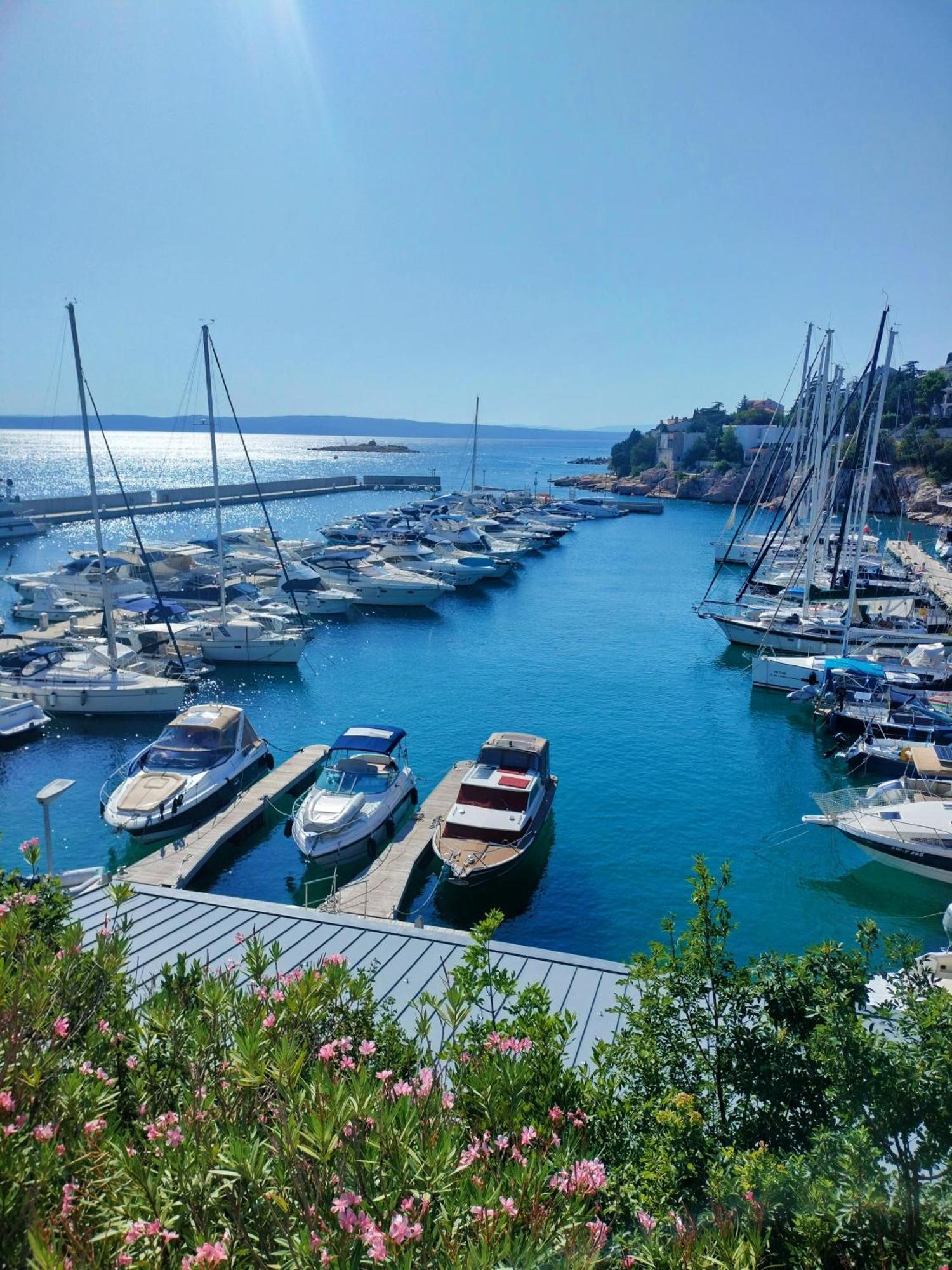 Apartmani Ivana Novi Novi Vinodolski Exteriör bild