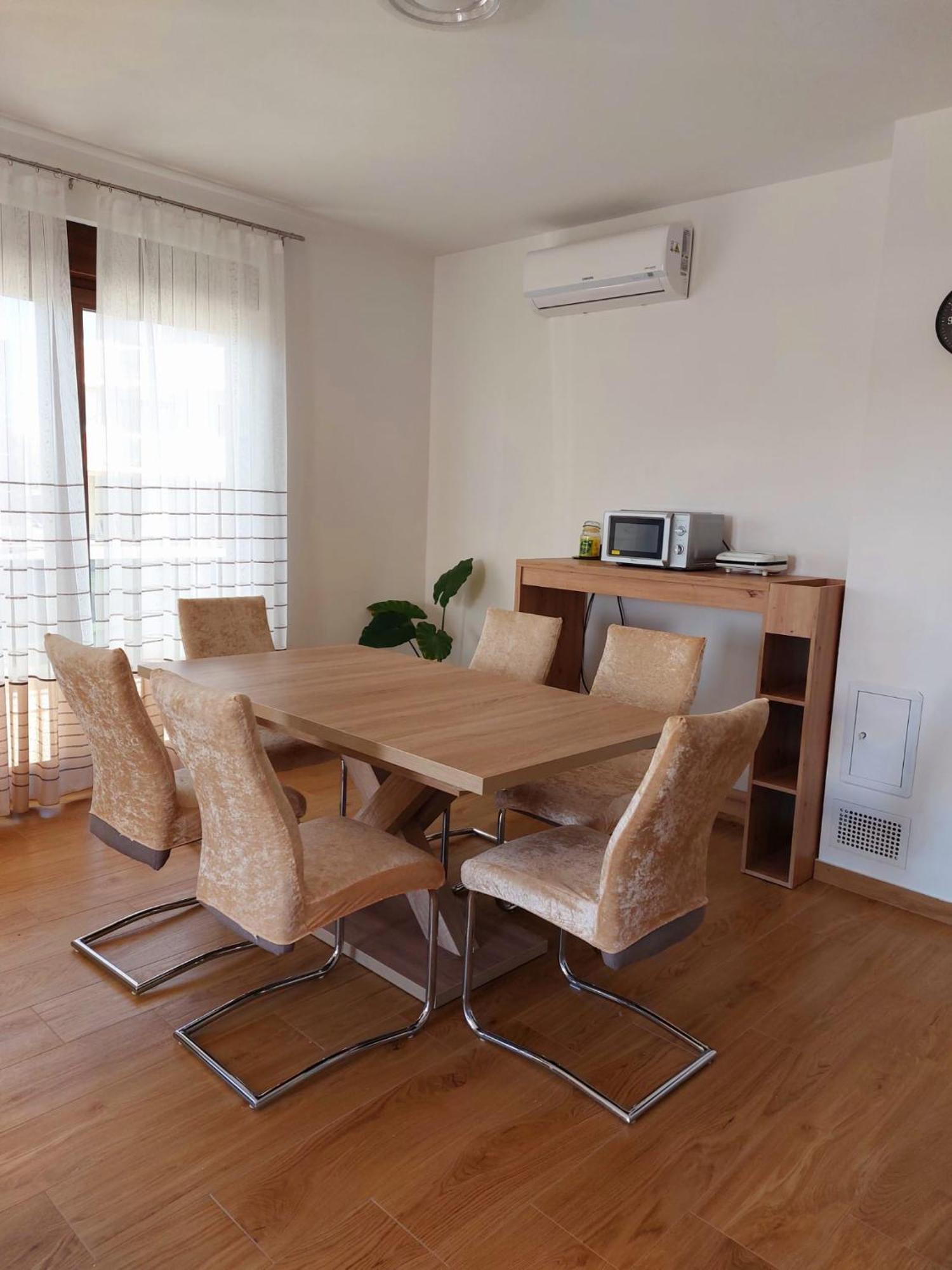 Apartmani Ivana Novi Novi Vinodolski Exteriör bild