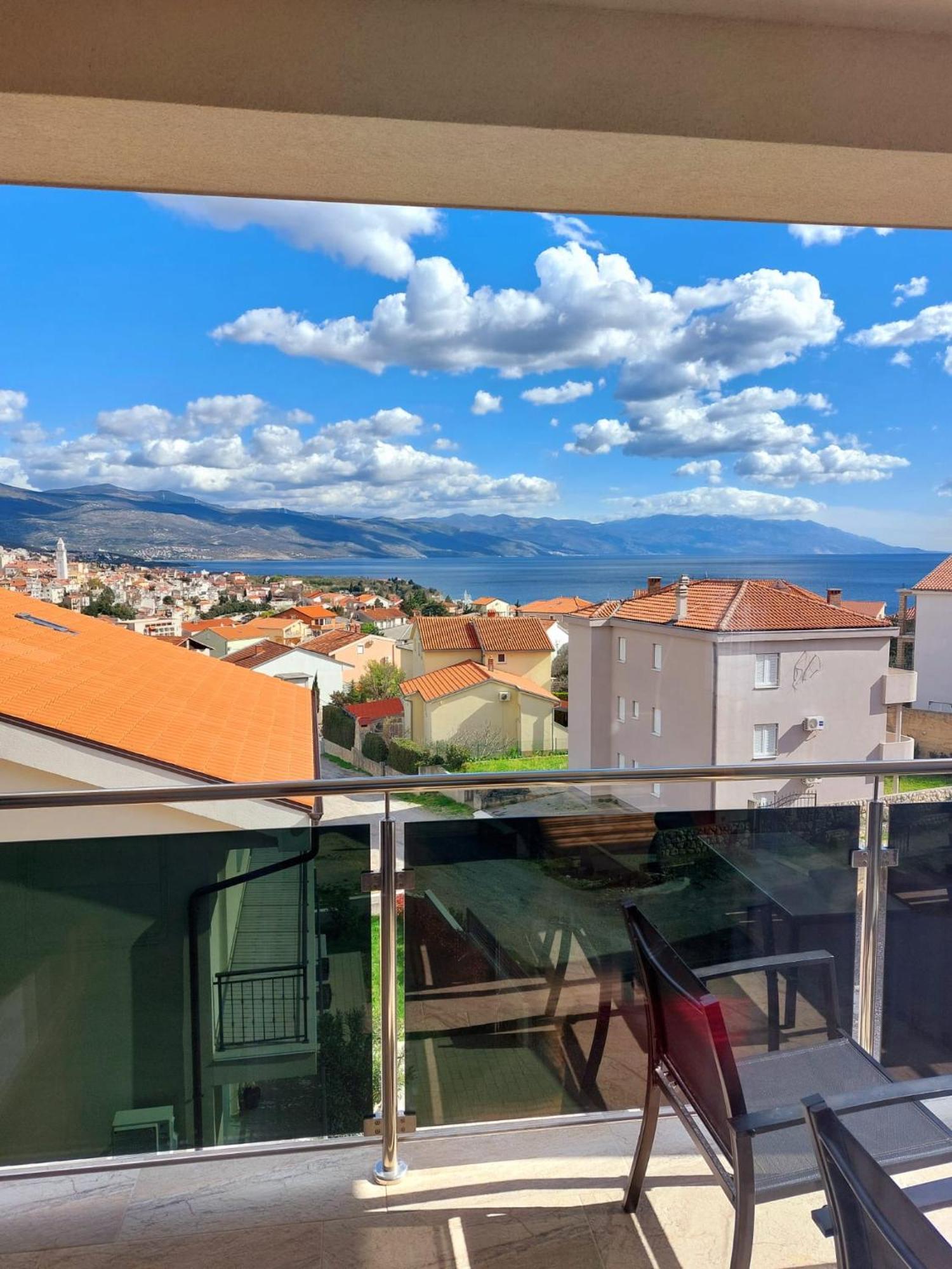Apartmani Ivana Novi Novi Vinodolski Exteriör bild