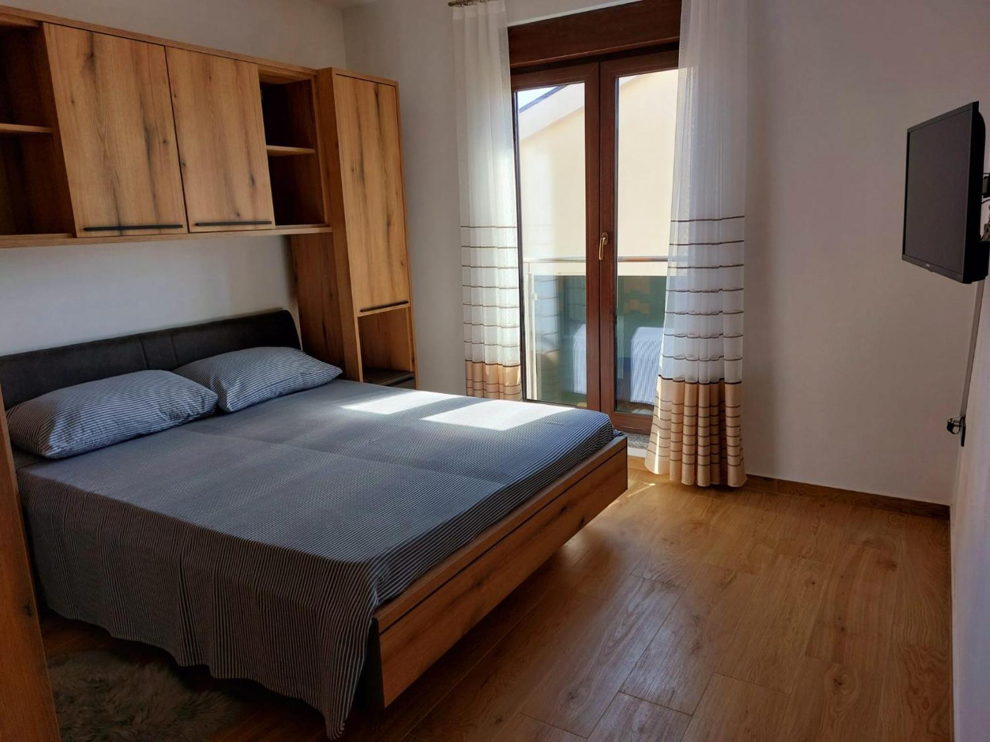 Apartmani Ivana Novi Novi Vinodolski Exteriör bild