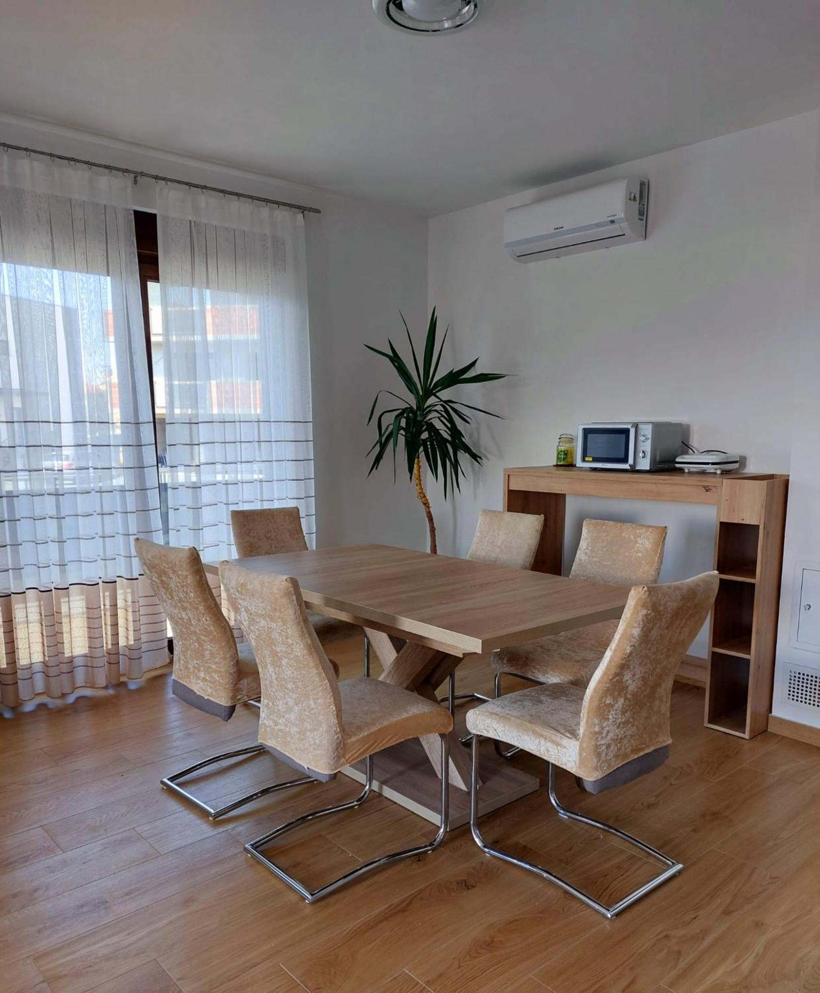 Apartmani Ivana Novi Novi Vinodolski Exteriör bild